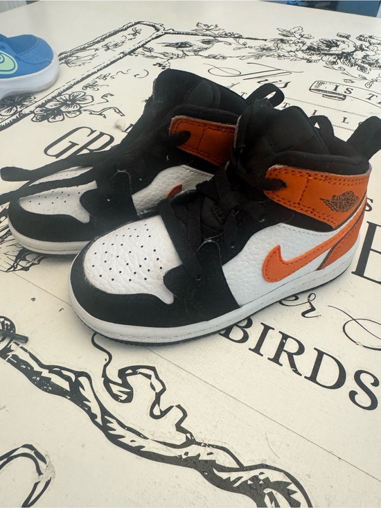 Nike Other - Nike Kids High-Top Sneakers in White, Black & Orange